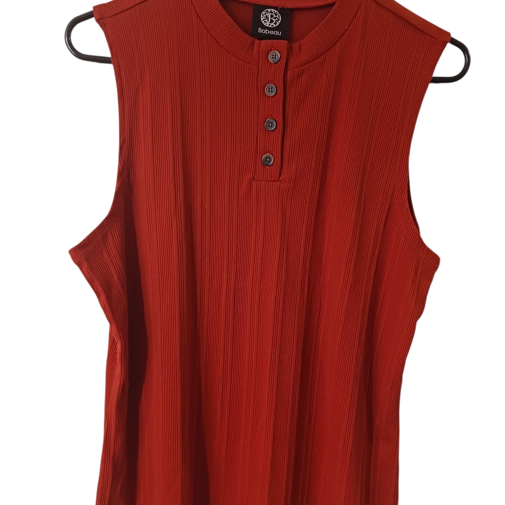 Bobeau Women's Red Muscle Tee